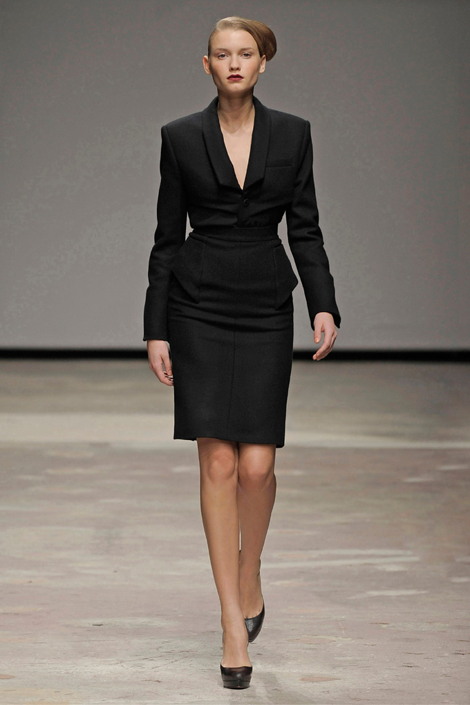 AW 0809 Look2