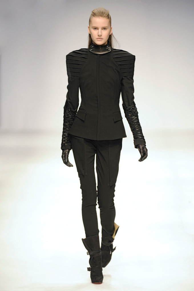 AW 1011 Look 19