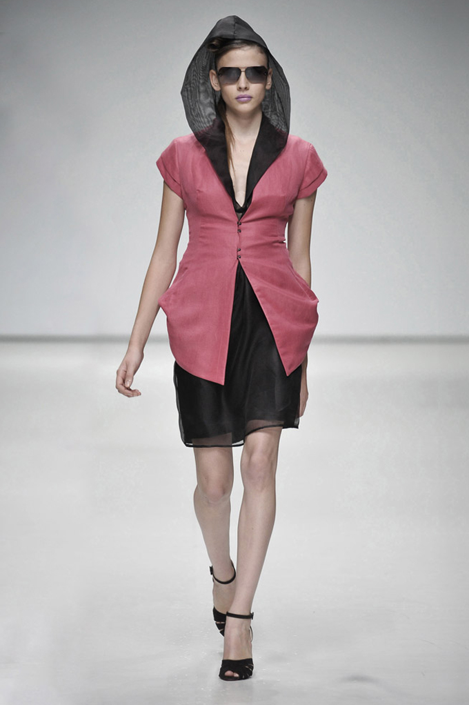 AW 0809 Look23